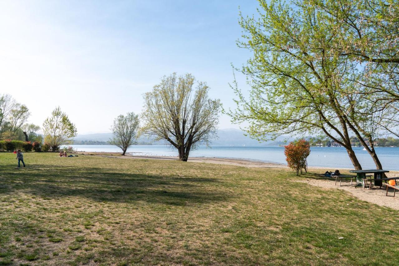 Two Steps From Lake - Lake Maggiore Relax Dormelletto Bagian luar foto